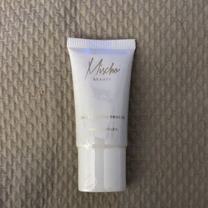 Sheer Glow Primer - White